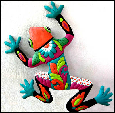 hand painted metal frog wall hanging - tropical design