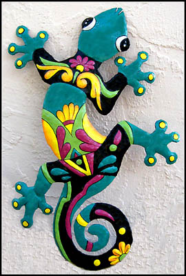 16" x 24" - Hand Painted Metal Gecko Garden Art