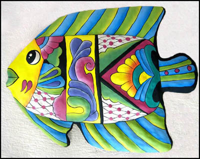 Decorative Tropical Fish Wall Decor - Painted Metal Outdoor Patio Art - 14" x 18" Tropical Decor